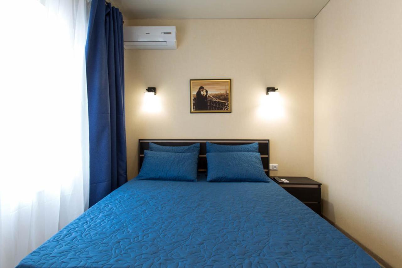 New Apartments In The Centre - Kuznechna Str. 26/3 คาร์คิฟ ภายนอก รูปภาพ