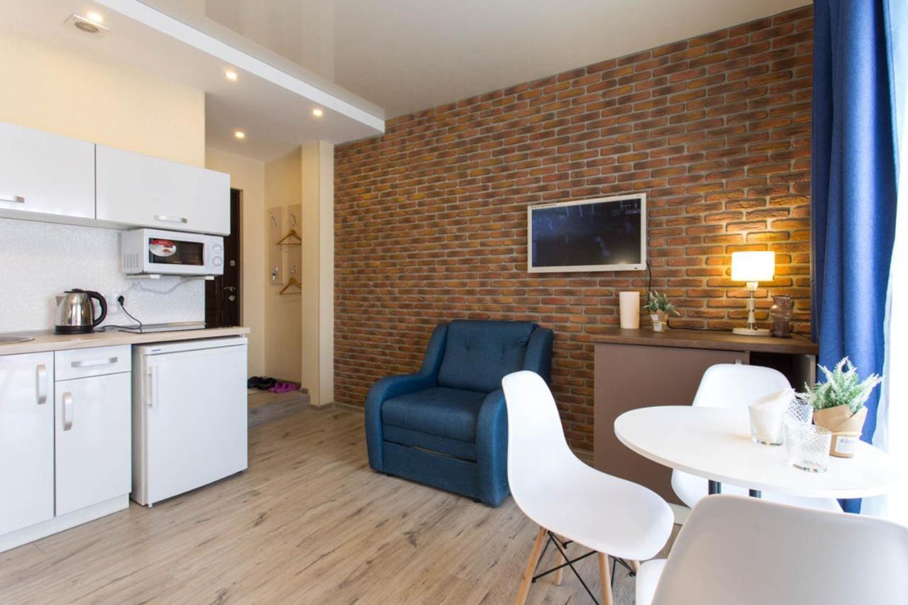 New Apartments In The Centre - Kuznechna Str. 26/3 คาร์คิฟ ภายนอก รูปภาพ